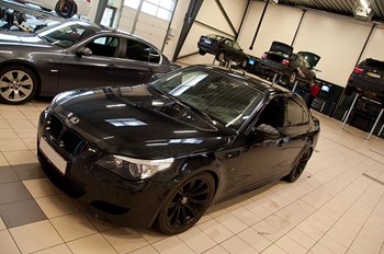 BMW E60 M5 Schmiedmann Workshop02