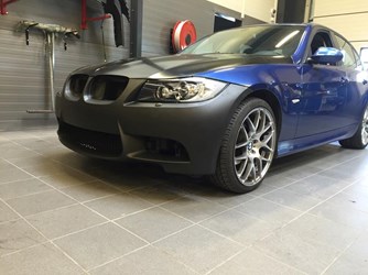 BMW E90 To Facelift E90LCI Upgrade Front 02