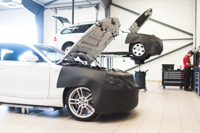 BMW E82 135I Faar Afe Power Luftfiltre 2 Of 3