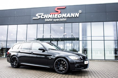 BMW E91 335D All Black Tuning Styling Schmiedmann 1 Med Nummerplade
