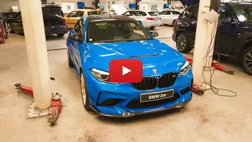 YT Knap BMW M2 CS Installation Wiechers Clubsport Roll Bar