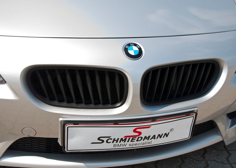 Schmiedmann Bmw Z4 E85 With Z4 M Styling And Schmiedmann 4 Pipe Exhaust