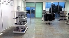 Showroom 03